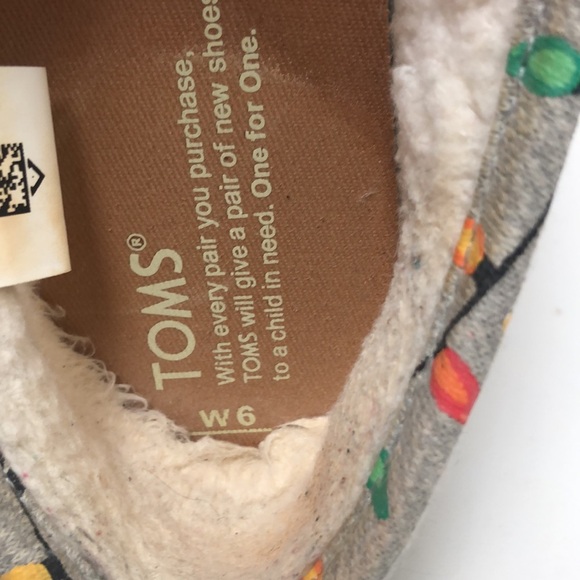 Toms flow in dark tree lights slip on shoe - Picture 6 of 7